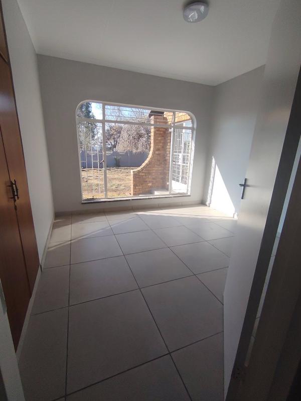 3 Bedroom Property for Sale in Vaalpark Free State